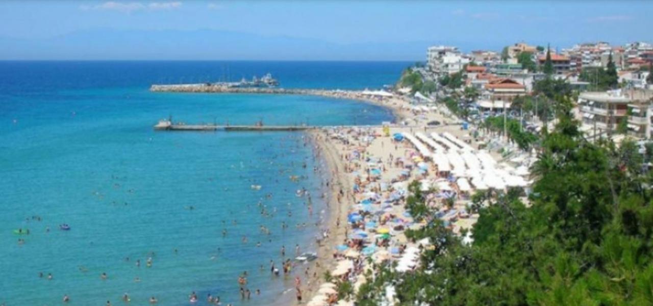 Cozy & Cool Apartment N1 30M From Sea Nea Kallikrateia Kültér fotó
