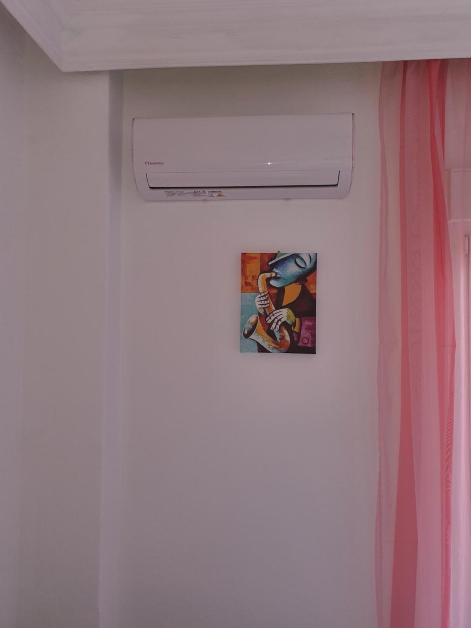 Cozy & Cool Apartment N1 30M From Sea Nea Kallikrateia Kültér fotó